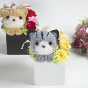 花 もこペット【黒猫・ミニ】プリザーブドフラワー 猫 毛糸の動物 ペット お供え プレゼント　誕生日　フラワー