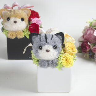 花 もこペット【黒猫・ミニ】プリザーブドフラワー 猫 毛糸の動物 ペット お供え プレゼント 誕生日 フラワー