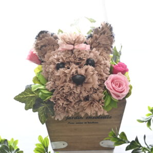 【ヨークシャーテリア】花っぷり フラワーペット／プリザーブドフラワー カーネーション 犬 花　ペット 誕生日 お供え 母の日
