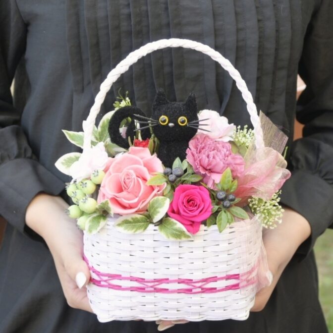ネコフラワーバスケット　ピンク